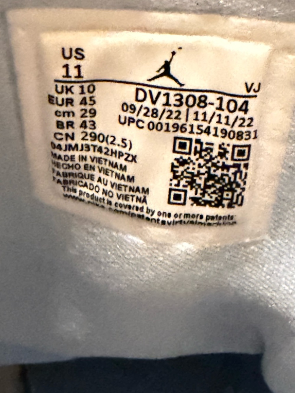 Nike Air Jordan 1 High Men’s Sneakers - White, Light Blue & Black - Picture 3 of 3